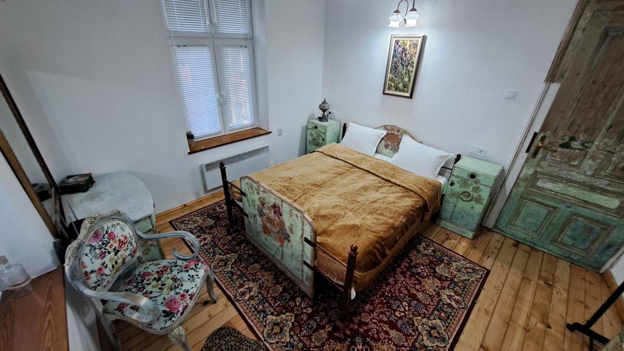 Modern & Old Apartment Sofia Luaran gambar