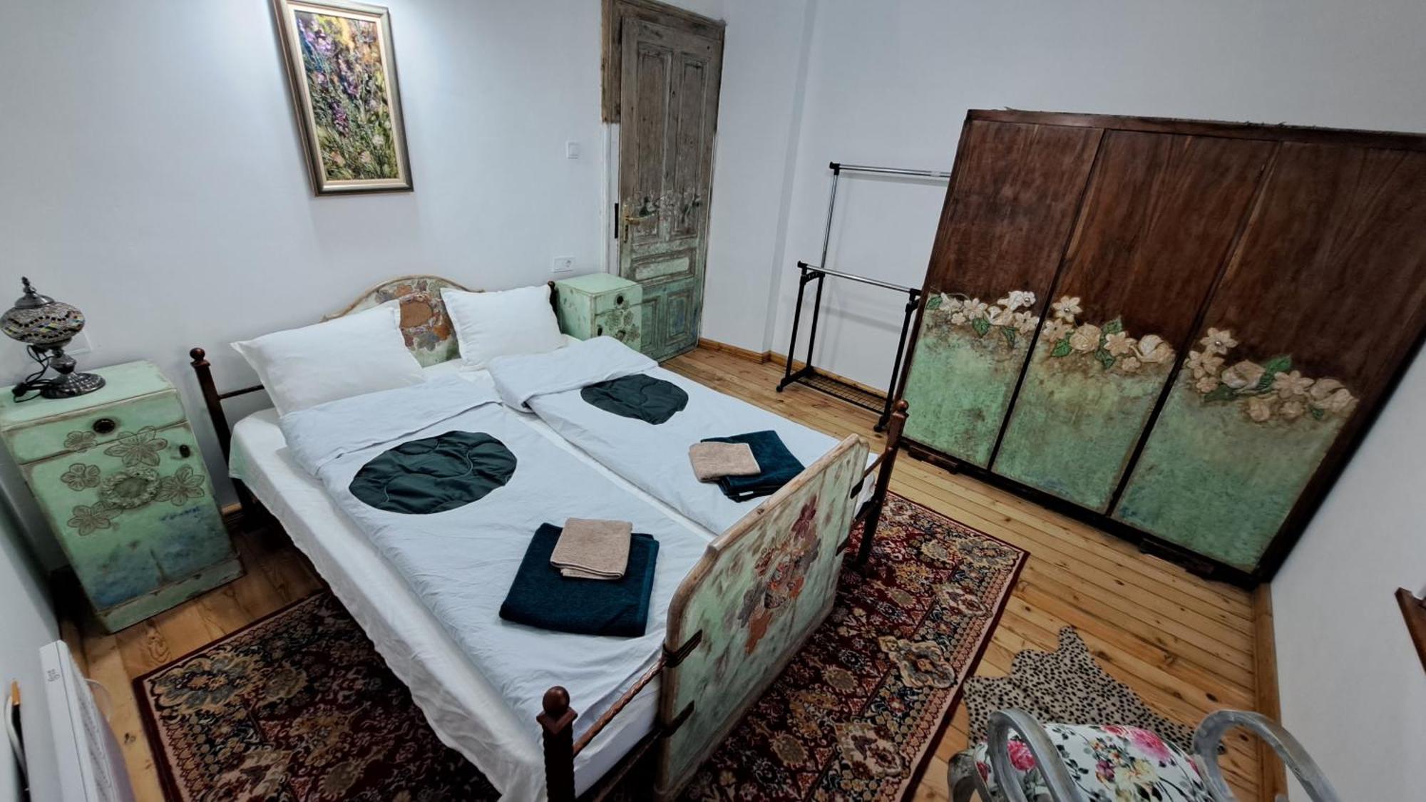 Modern & Old Apartment Sofia Luaran gambar
