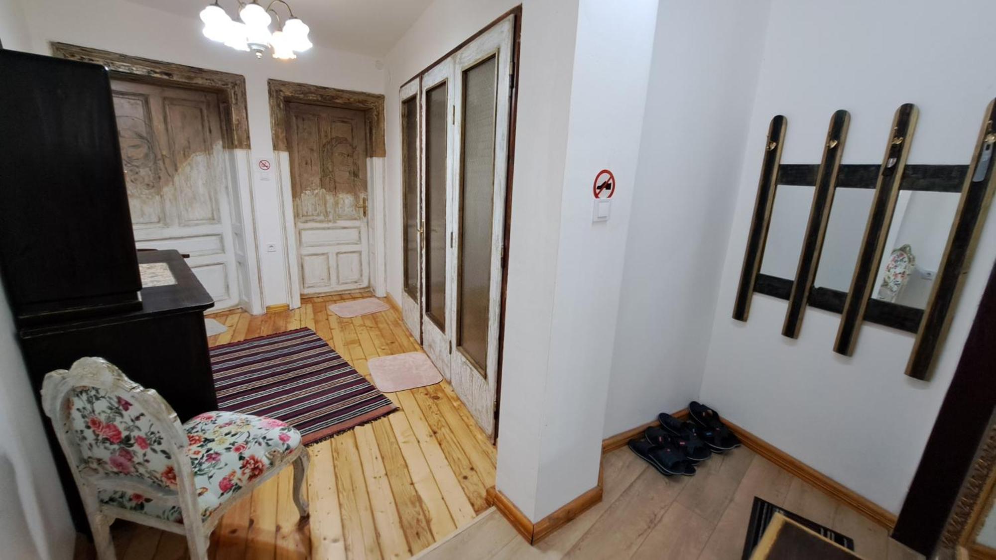 Modern & Old Apartment Sofia Luaran gambar
